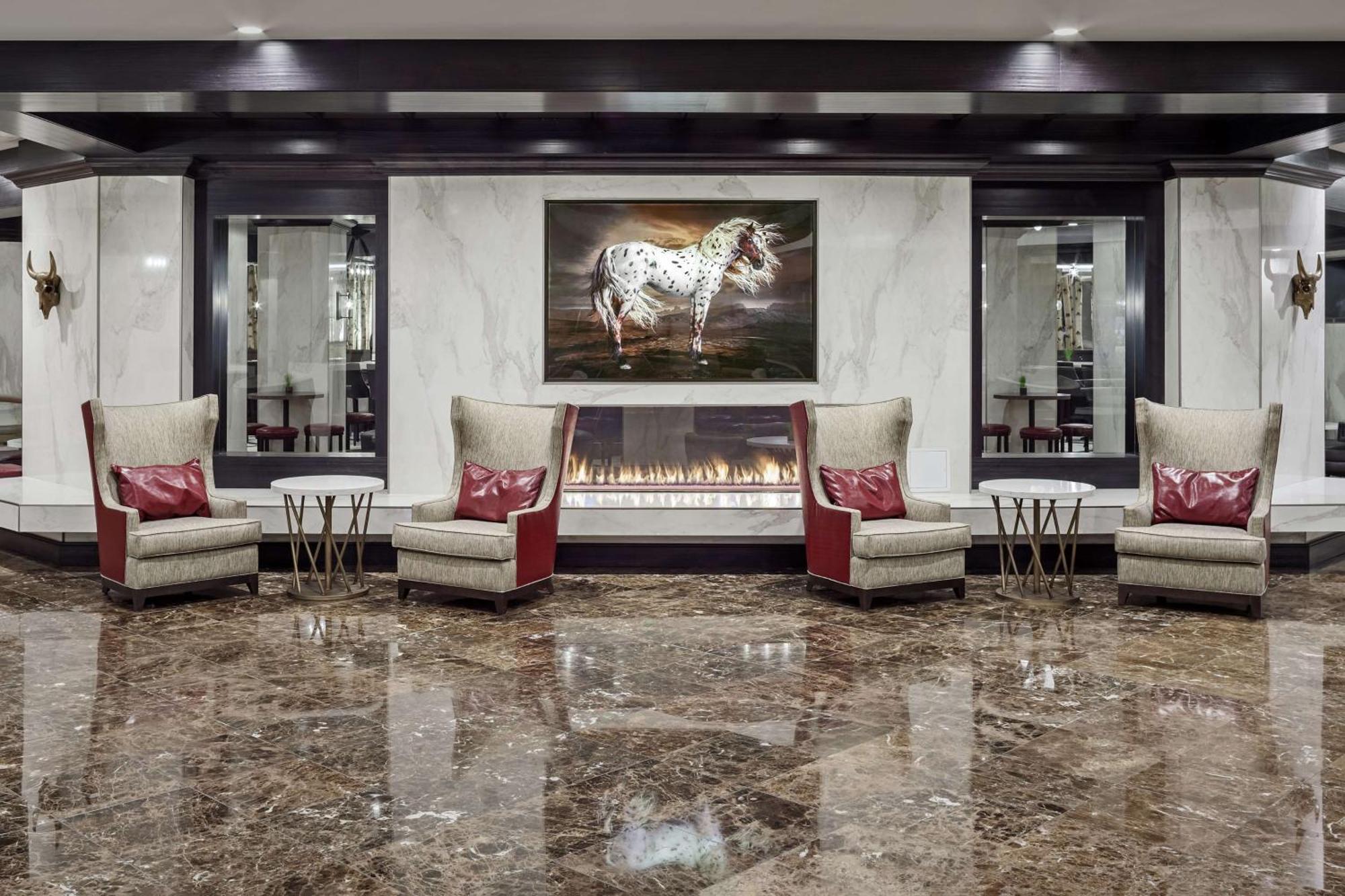 Doubletree By Hilton Hotel Denver Exterior photo